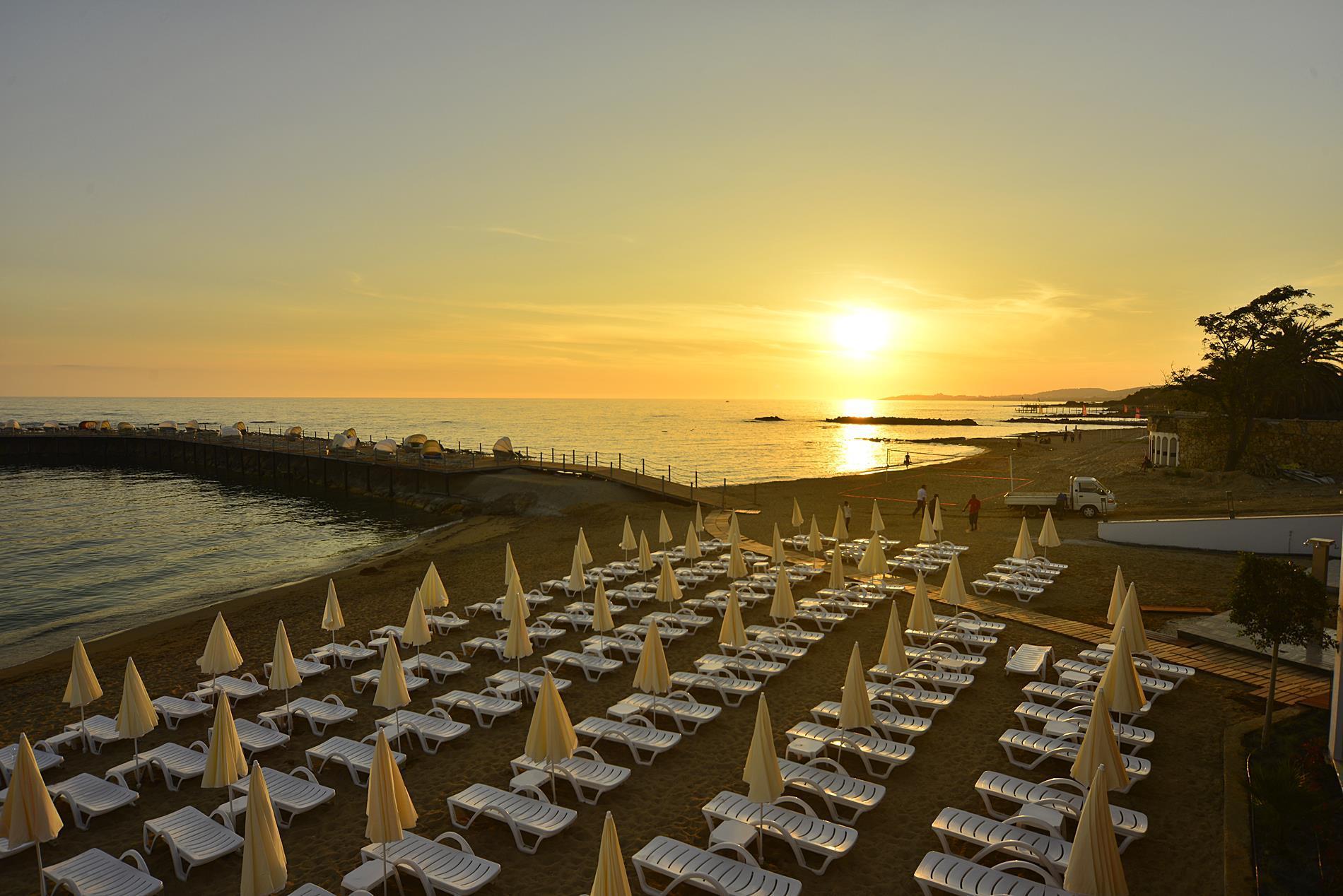 Azura Deluxe Resort & Spa 아브살라르 외부 사진